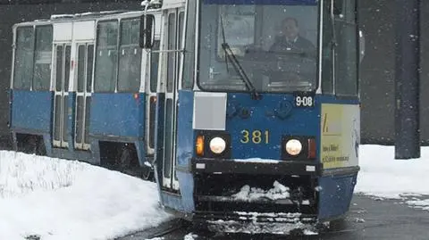 Poważna awaria zasilania w Krakowie. Tramwaje stanęły 