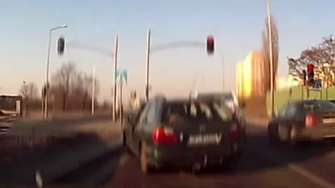 Pościg ulicami Tczewa. Ranny policjant, pięć kolizji