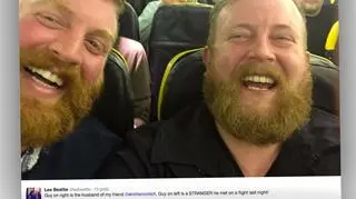 Szkocki fotograf zobaczył w samolocie do Galway sobowtóra