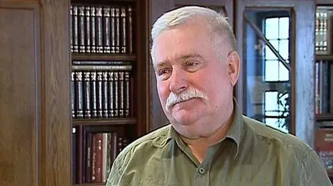 Lech Wałęsa krytykuje to, co dzieje się na linii prezydent - premier