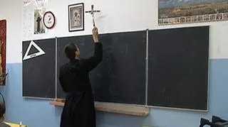 Pomysłowi wprowadzenia obowiązkowych lekcji religii w szkołach sprzeciwia się nawet arcybiskup Kowna