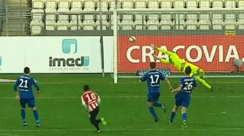 Co za historia. Ntibazonkiza nokautuje Podbeskidzie [GOL 3:2]