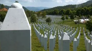 Podczas masakry w Srebrenicy zamordowano osiem tys. Muzułmanów