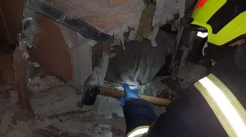 Zaklinował się w łazience, spędził tam dwa dni. Uratowali go strażacy