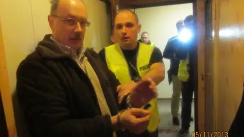 Policja wyłamała drzwi od mieszkania Adama Słomki