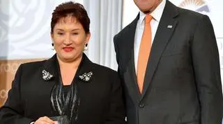 Thelma Aldana, tutaj obok Johna Kerry'ego