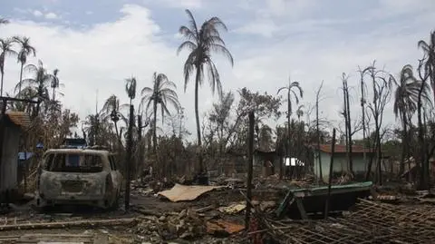 Obóz dla muzułmańskich uchodźców z Birmy w Bangladeszu 	