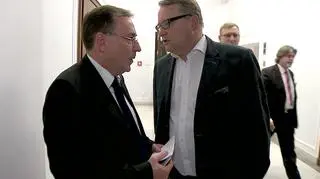 Mariusz Kamiński (PiS) i Marek Biernacki (PO) potrafili się pokłócić, ale w sprawie wymiany polskiego żołnierza na białoruskiego szpiega współdziałali