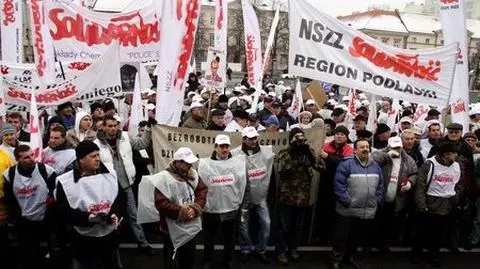 "Demonstrujmy przeciw demonstracjom"