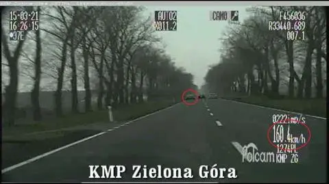Kobieta uciekała przed policją, dostała 61 punktów karnych