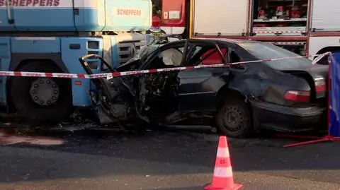 Pili, jechali pod prąd, zginęli. Śledztwo po śmierci na autostradzie