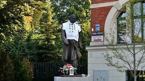 "Polska i Świat". Kłopotliwa koszulka