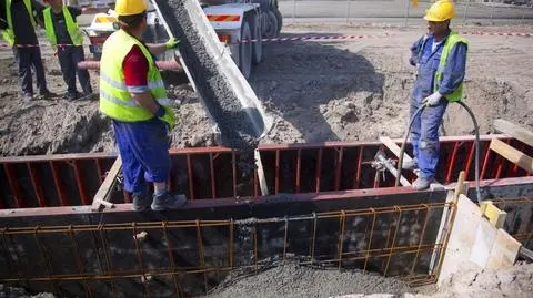 Gdańsk: asfaltują ul. Słowackiego. Lepiej ją omijać