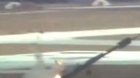 Zobacz, jak niewidzialny bombowiec poszedł z dymem
