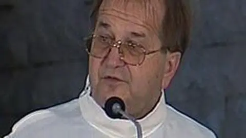 "La Stampa": Nietykalny o. Rydzyk trzęsie polską polityką