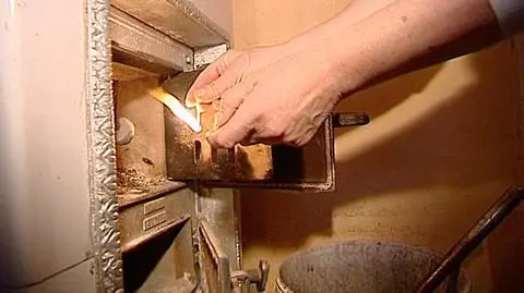 Walczą o czyste powietrze w Krakowie. Piece węglowe są zakazane