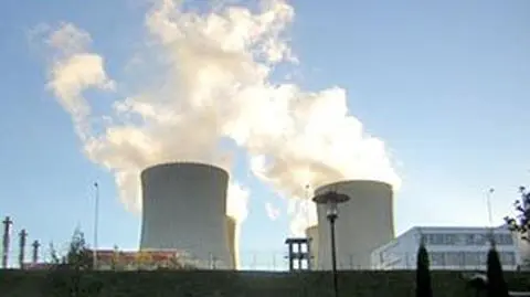 Gazem grzać nie można, atomem nie wolno