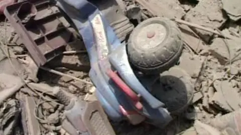 Zamachowiec zdetonował bombę na placu zabaw