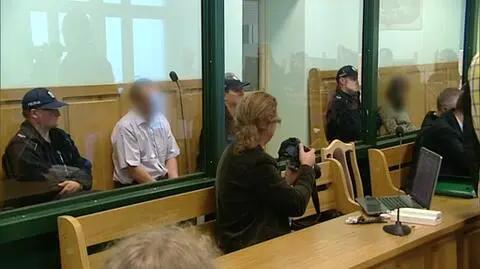 Obrońca matki Szymonka okradziony w drodze do sądu. Rozprawa odroczona