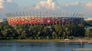 Zdjęcie Stadionu Narodowego było w telefonie komórkowym, który był na tratwie 