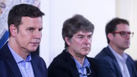 Ofiary chilijskiego księdza spotkały się z papieżem (dźwięk oryginalny)