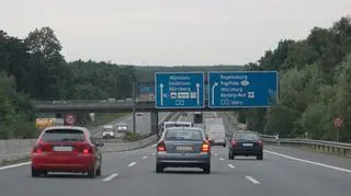 Policja robiła zdjęcia każdego samochodu, by złapać ciężarówkę snajpera