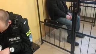Pijany 55-latek zasnął za kierownicą