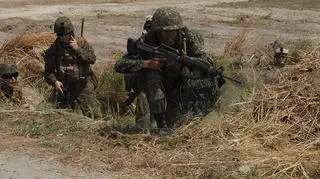 Abu Sayyaf usiłują od lat pokonać Amerykanie i Filipińczycy