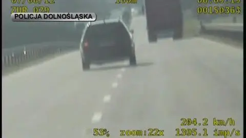 Jechał ponad 200 km/h po pijaku