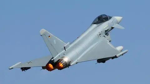 Niekończący się dramat Bundeswehry. Eurofightery mają dziury