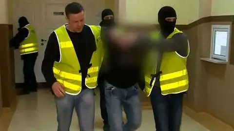 Potrącił nastolatki jadące na rolkach. Usłyszał zarzuty