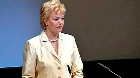 Steinbach nie ma, jest "farsa"
