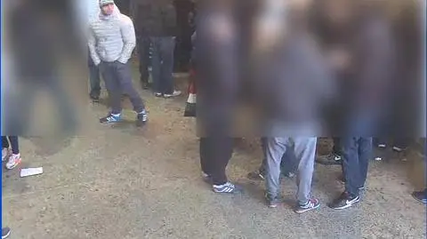 Policja publikuje zdjęcia mężczyzny podejrzewanego o rozbój