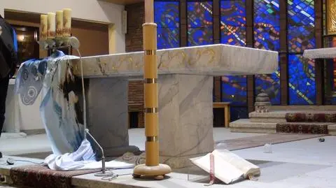 Nastolatkowie zdewastowali kościół w Zabrzu