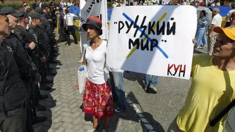 "Precz z moskiewskim popem"