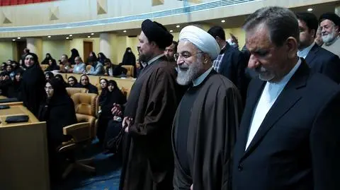 Rowhani: Iran rozmawia z mocarstwami, a nie z Kongresem