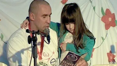Przemysław Saleta wraz z córka Nadią