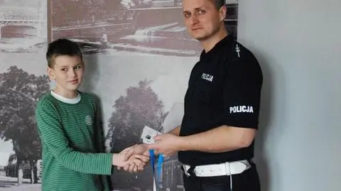 10-latek znalazł portfel i oddał go policjantom
