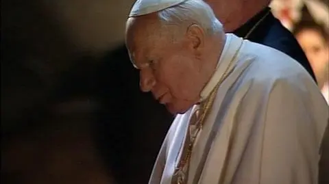 Krok do uznania cudu Jana Pawła II. Kanonizacja coraz bliżej