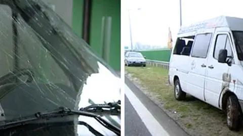 Wywrócił się bus. 11 rannych