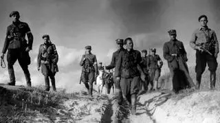Dowództwo V Brygady w marszu. 1944 rok, Wileńszczyzna