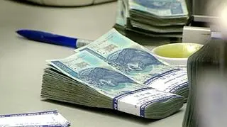 Internauci pomogli w ustaleniu podejrzewanej o napad na bank