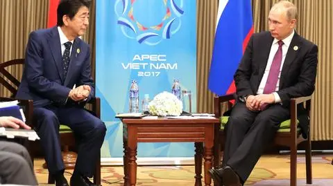 Agencja TASS o spotkaniu Putina i Shinzo Abe w maju 2018 roku