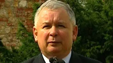 Premier: buzie szatanów widać w mediach