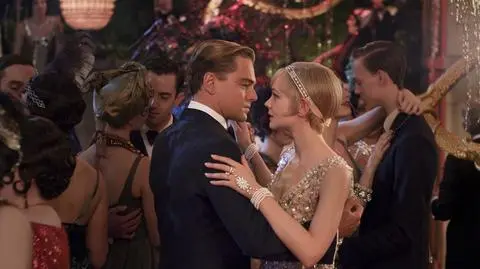Leonardo DiCaprio i Carey Mulligan jako Jay Gatsby i Daisy Buchanan