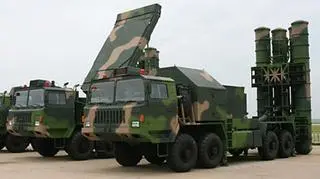 Turcy chcą kupić wyrzutnie rakiet HQ-9