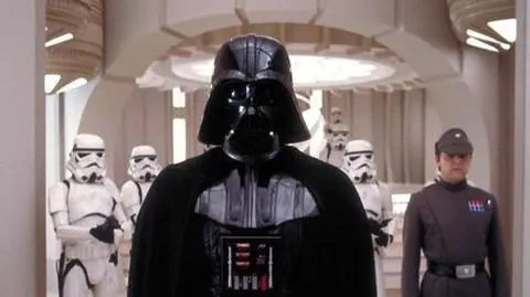 Oryginalny strój lorda Vadera na aukcji