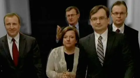 W kleszczach polityki