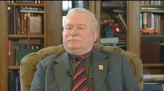 20.02 | Lech Wałęsa pytany, czy jego serce nadal jest po stronie PO, powiedział w TVN24, że ma w tym przypadku problem, bo nie ma w czym wybierać. - Gdybym miał wybrać coś lepszego, gdyby ktoś był lepszy od premiera Tuska, to bym na niego postawił - stwierdził. - Ale tak się ułożyło, jak się ułożyło. Nie mamy nikogo lepszego. Możemy wybrać bałagan. Możemy przeszkadzać Tuskowi, ale ja nauczony przez moje kłopoty, nie zamierzam tego robić - dodał. (TVN24)