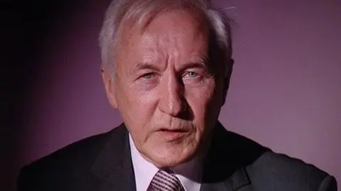 "Będziecie nas podsłuchiwać?"